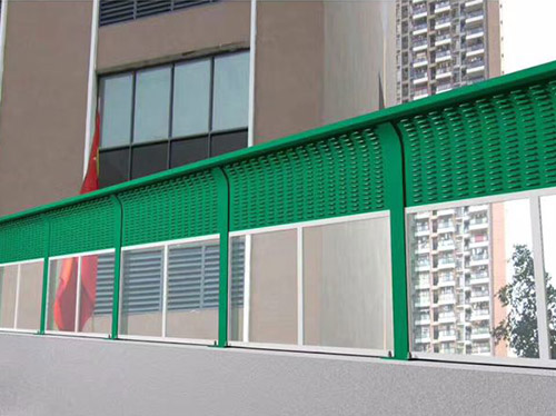 小區聲屏障施工現場